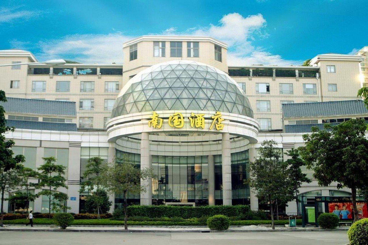 Guangzhou Nan Guo Hotel Exterior photo