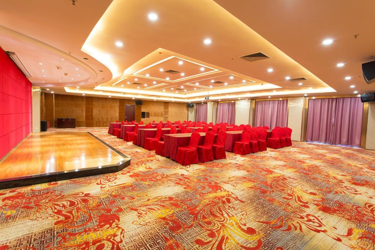 Guangzhou Nan Guo Hotel Exterior photo